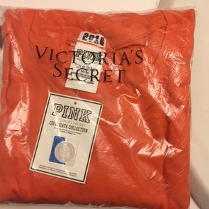 Flash Sale New with tags VS Collegiate Top